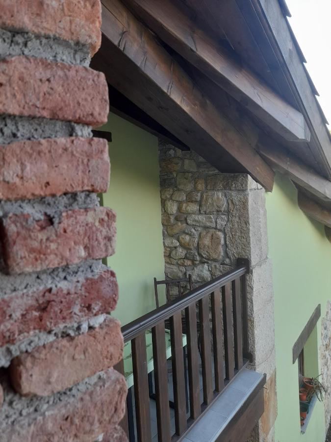 La Posada Del Canario Onís Exterior foto