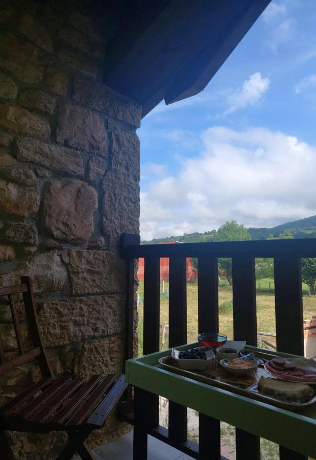 La Posada Del Canario Onís Exterior foto